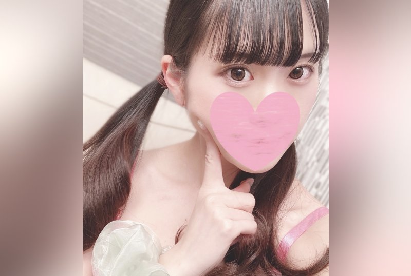 FC2PPV 3233335 [Uncensored] [First Shot] Harajuku Cafe Clerk With Twintail Pigtails ♥ A Loose And Fluffy 21-Year-Old Snorts And Breathes While Stuffing Her Cheeks With A Big Cock! Full Power Seeding Press On A Delicate Body And Fill It With Immature Vaginal Semen
