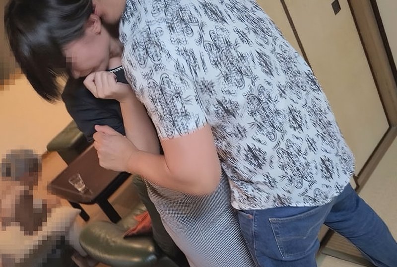 FC2PPV 3696067 Home Visit [Individual] Shitamachi Wife During Evacuation I Showed It In Front Of My Grandmother Who Was Worried About Dementia, And I Leaked Out My Gasping Voice Without Pressing Down...
