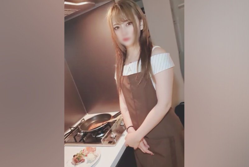 FC2PPV 3110327 [Appearance] A Single Mother Who Manages A Restaurant Has A Vaginal Cum Shot On Her Way Home From Business Negotiations… Sex Hidden By Her C***d At Home Later.